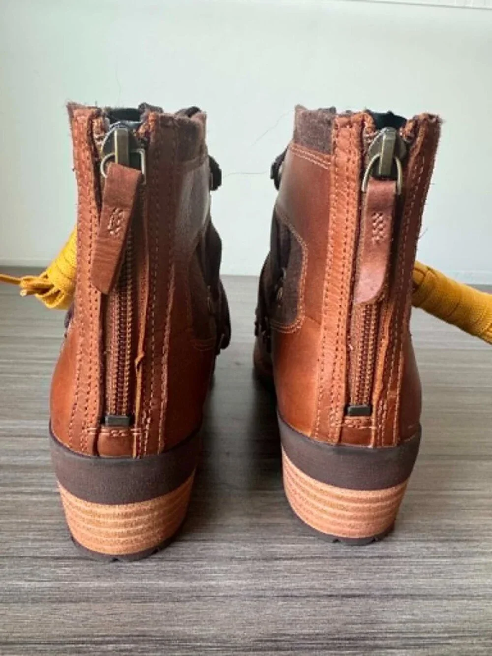 Merrell women shilo